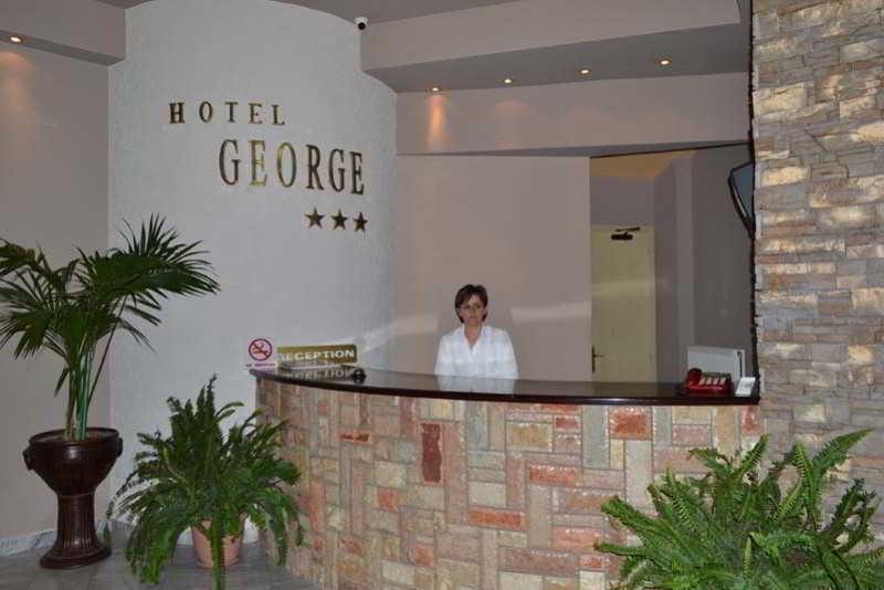 Hotel George Korcza Zewnętrze zdjęcie